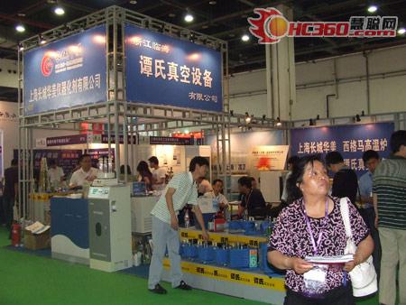 譚氏真空設(shè)備亮相60屆實(shí)驗(yàn)室裝備交易會